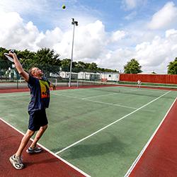 Animatie-tennis-vakantie-en-re-trigano